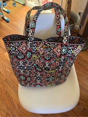 Vera Bradley Black Multi Floral Quilted Tote